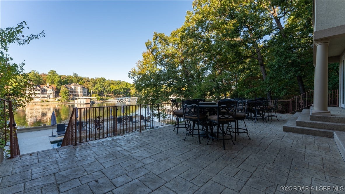 Sunrise Beach, Missouri, 65079, United States, ,7 BathroomsBathrooms,Residential,Active,1748281