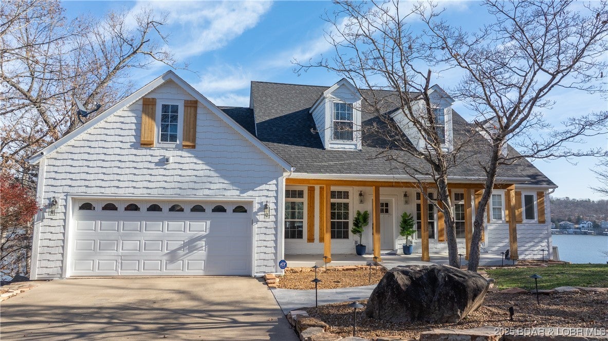 Roach, Missouri, 65787, United States, 8 Bedrooms Bedrooms, ,5 BathroomsBathrooms,Residential,Active,2007100