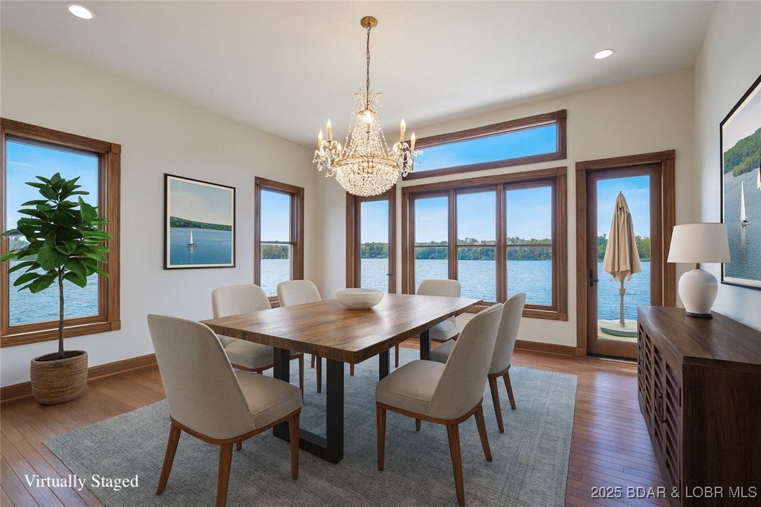 Linn Creek, Missouri, 65052, United States, 7 Bedrooms Bedrooms, ,6 BathroomsBathrooms,Residential,Active,1973281