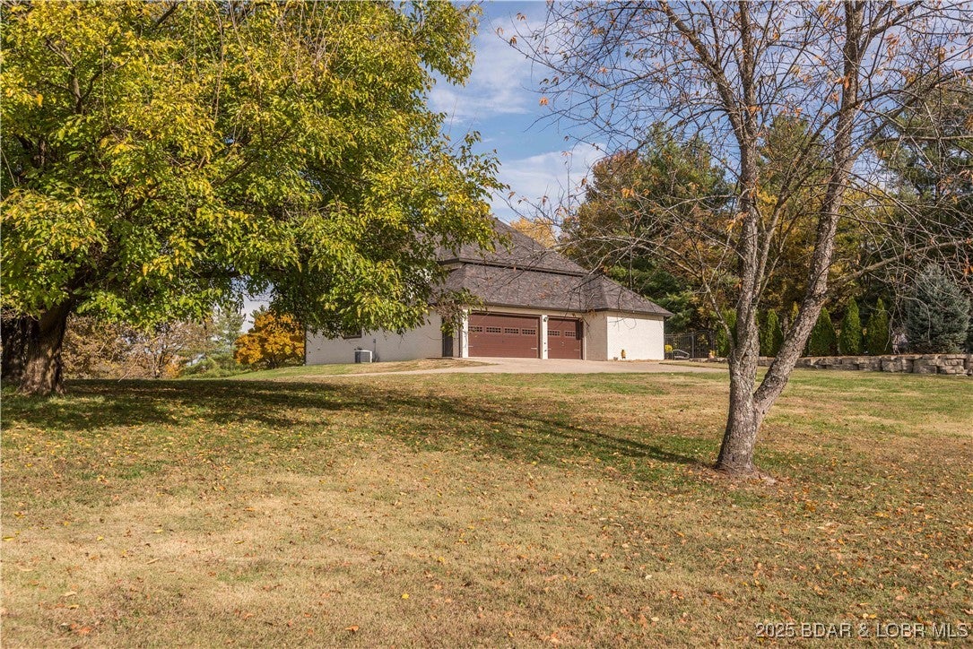 Jefferson City, Missouri, 65109, United States, 4 Bedrooms Bedrooms, ,4 BathroomsBathrooms,Residential,Active,1990045