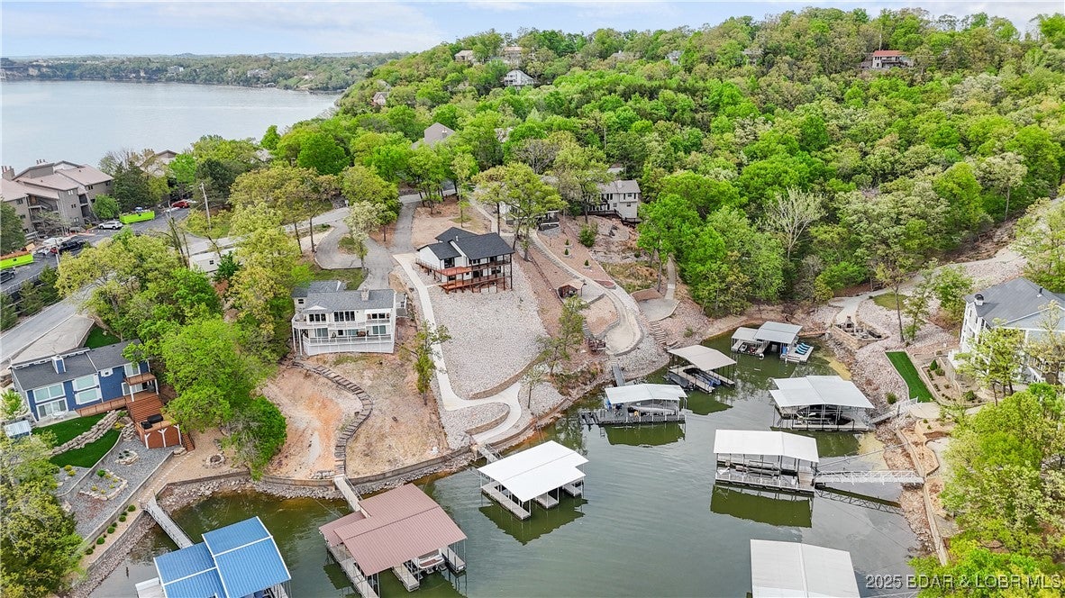 Osage Beach, Missouri, 65065, United States, 4 Bedrooms Bedrooms, ,4 BathroomsBathrooms,Residential,Active,1946330