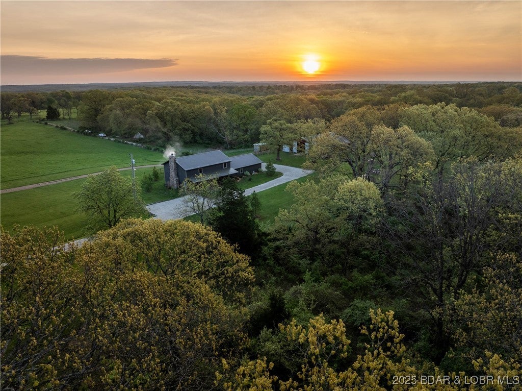 Eldon, Missouri, 65026, United States, 5 Bedrooms Bedrooms, ,3 BathroomsBathrooms,Residential,Active,1790925