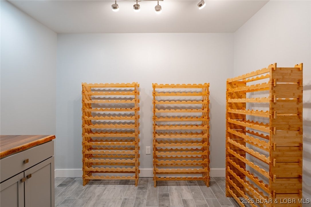 Climax Springs, Missouri, 65324, United States, 5 Bedrooms Bedrooms, ,5 BathroomsBathrooms,Residential,Active,1988443