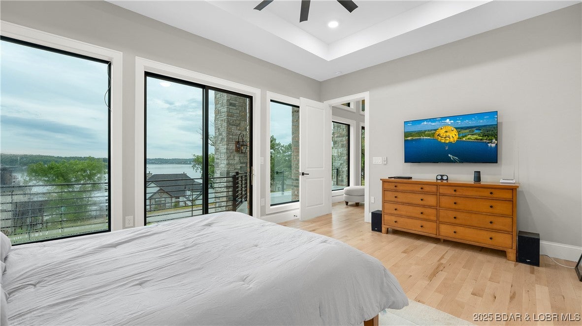 Osage Beach, Missouri, 65065, United States, 4 Bedrooms Bedrooms, ,5 BathroomsBathrooms,Residential,Active,1877825