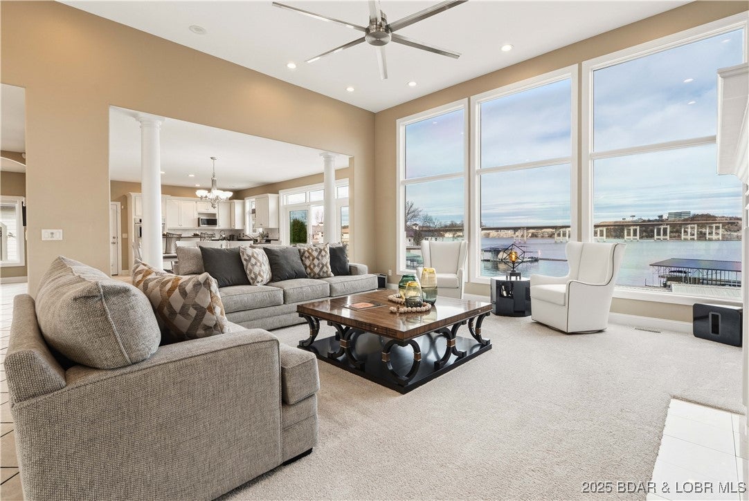 Porto Cima, Missouri, 65079, United States, 5 Bedrooms Bedrooms, ,4 BathroomsBathrooms,Residential,Active,1973370