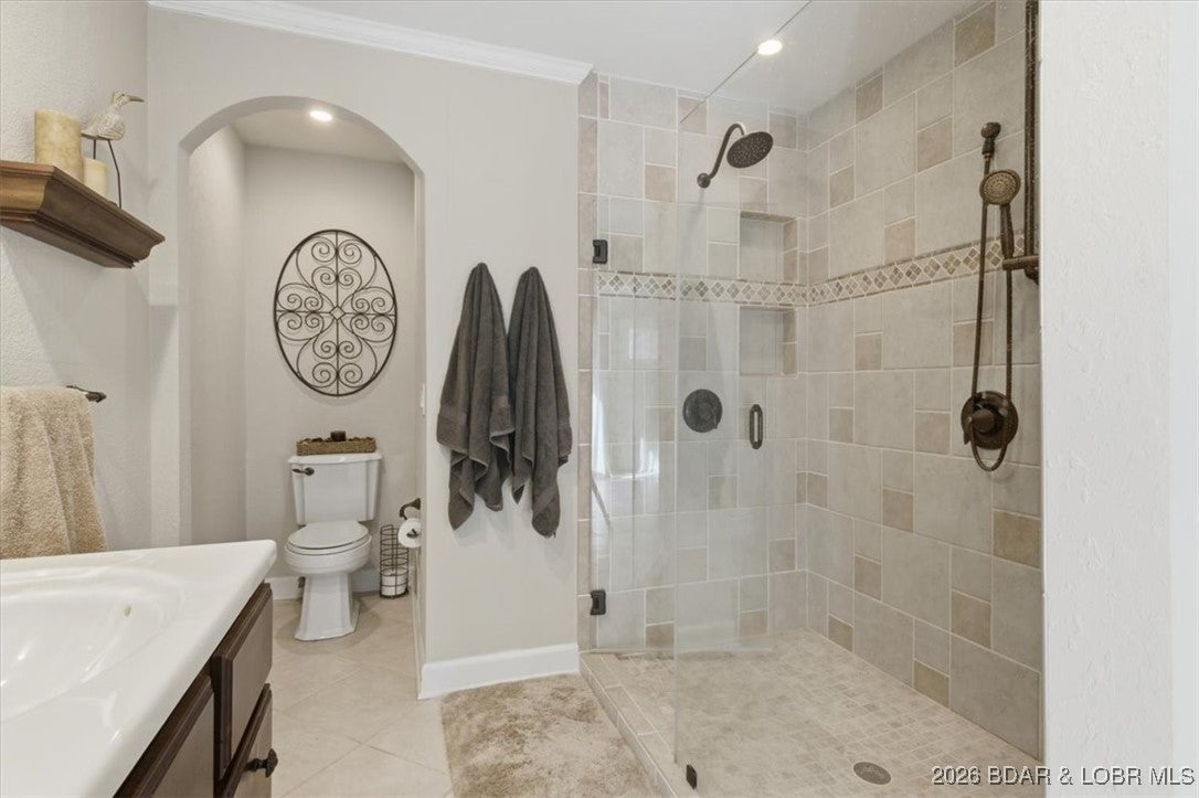 Osage Beach, Missouri, 65065, United States, 5 Bedrooms Bedrooms, ,3 BathroomsBathrooms,Residential,Active,2008728