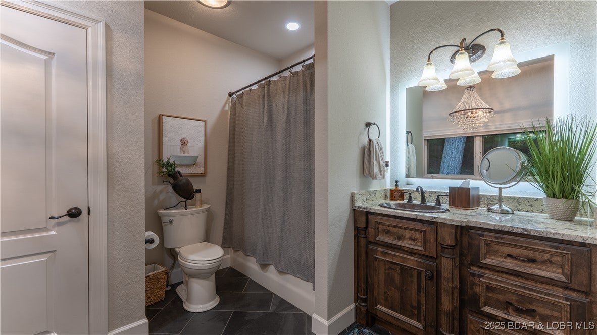 Porto Cima, Missouri, 65079, United States, 5 Bedrooms Bedrooms, ,5 BathroomsBathrooms,Residential,Active,1877782