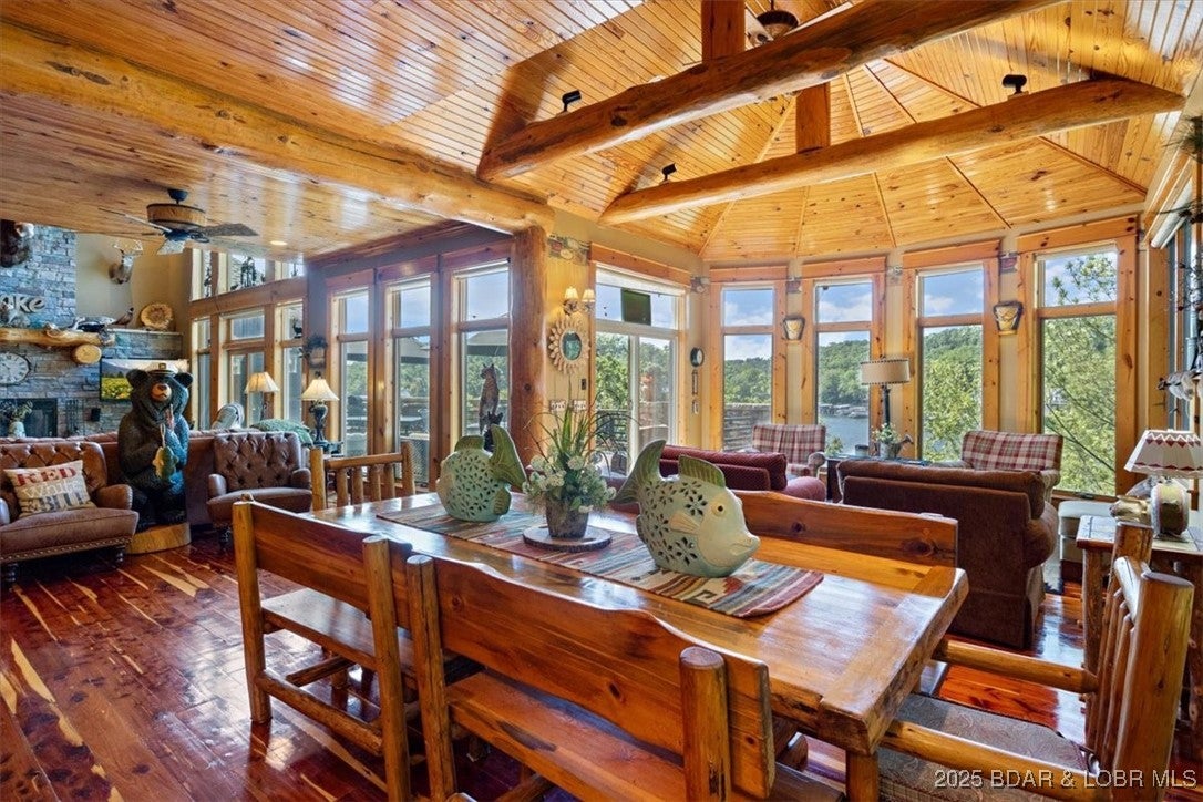 Sunrise Beach, Missouri, 65079, United States, 7 Bedrooms Bedrooms, ,6 BathroomsBathrooms,Residential,Active,1973357