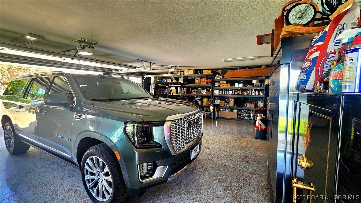 Sunrise Beach, Missouri, 65079, United States, 3 Bedrooms Bedrooms, ,2 BathroomsBathrooms,Residential,Active,1903229