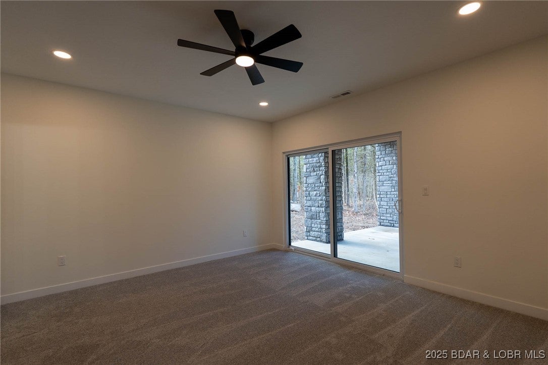 Camdenton, Missouri, 65020, United States, 4 Bedrooms Bedrooms, ,6 BathroomsBathrooms,Residential,Active,2007247