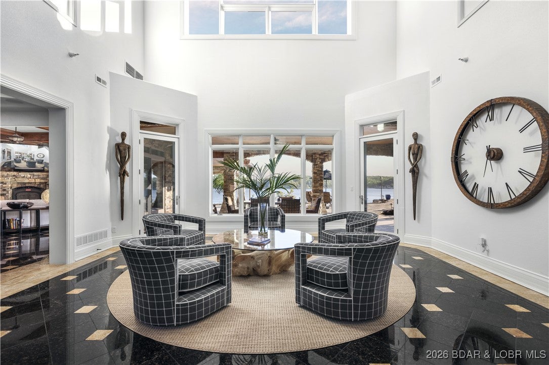 Sunrise Beach, Missouri, 65079, United States, 6 Bedrooms Bedrooms, ,8 BathroomsBathrooms,Residential,Active,2008342