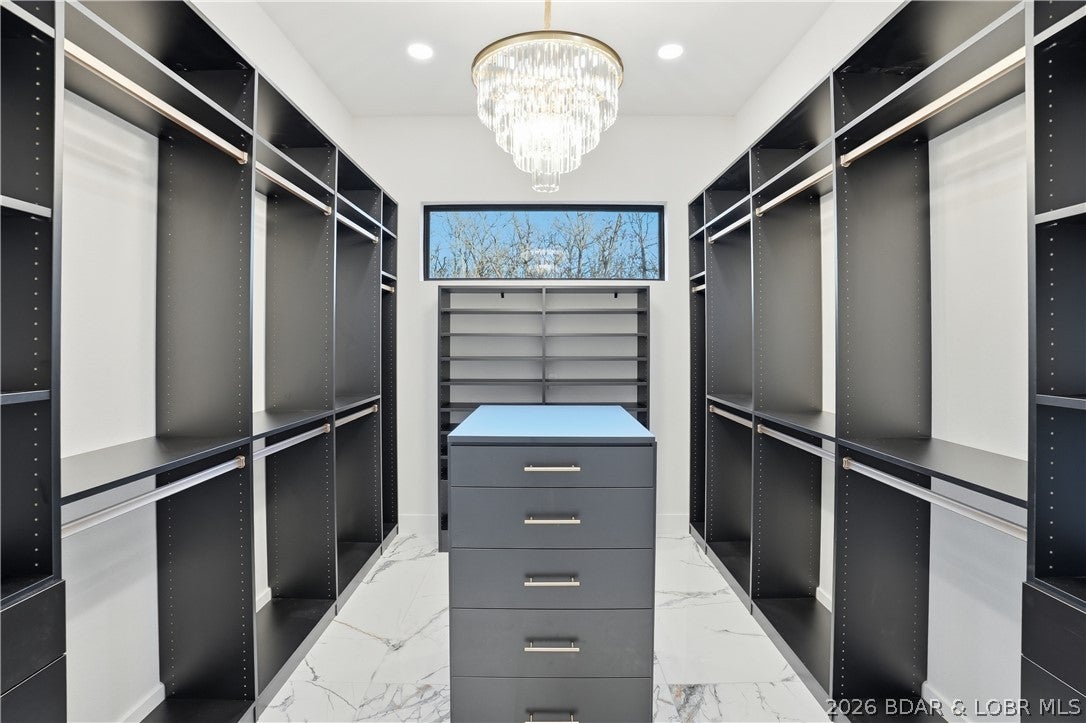 Porto Cima, Missouri, 65049, United States, 4 Bedrooms Bedrooms, ,4 BathroomsBathrooms,Residential,Active,2040222