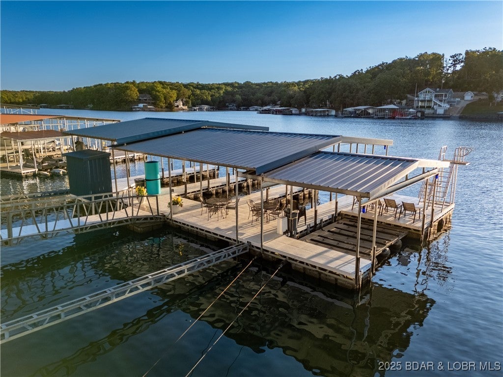 Sunrise Beach, Missouri, 65079, United States, 6 Bedrooms Bedrooms, ,5 BathroomsBathrooms,Residential,Active,1963265