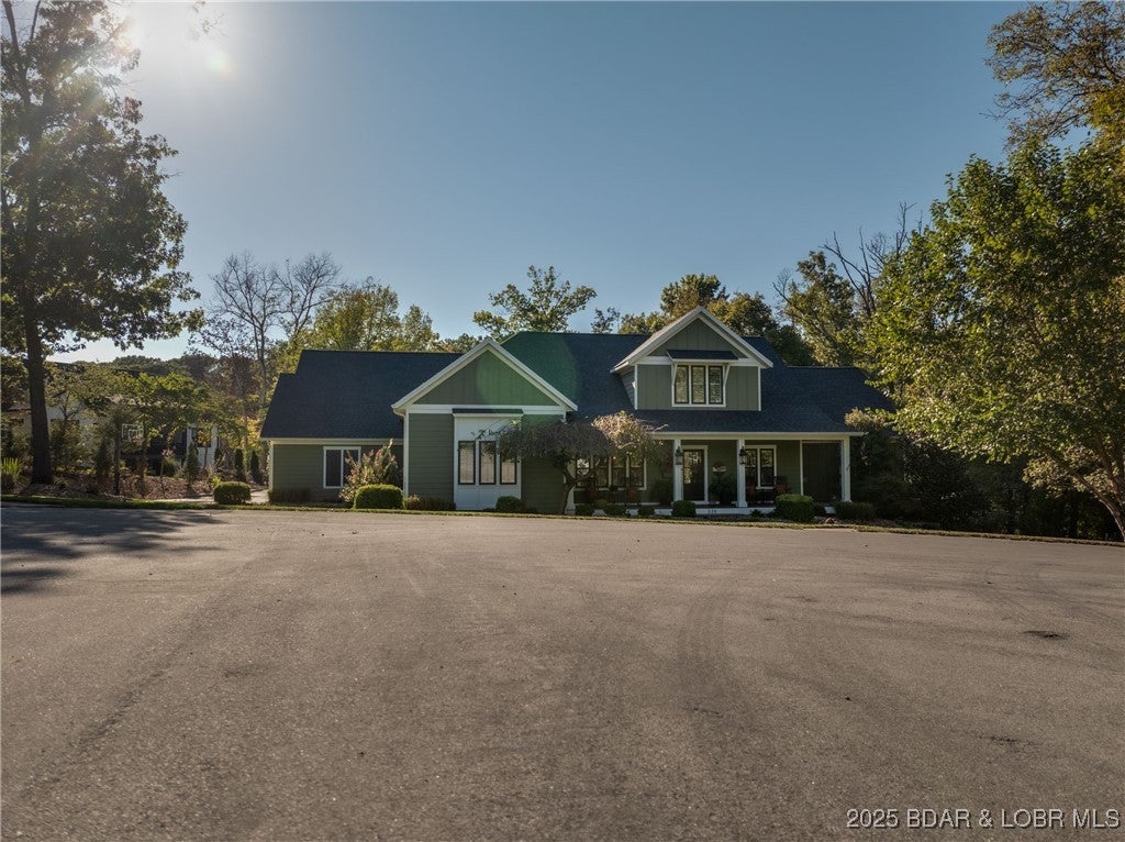 Lake Ozark, Missouri, 65049, United States, 4 Bedrooms Bedrooms, ,5 BathroomsBathrooms,Residential,Active,1960161