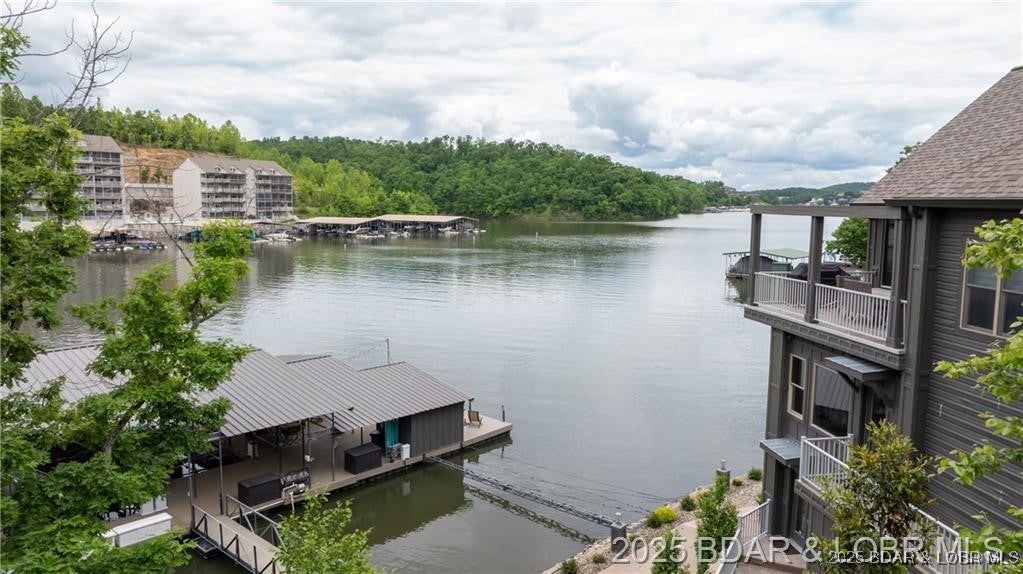 Camdenton, Missouri, 65020, United States, 7 Bedrooms Bedrooms, ,6 BathroomsBathrooms,Residential,Active,1876843