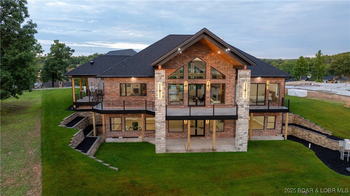 Osage Beach, Missouri, 65065, United States, 4 Bedrooms Bedrooms, ,5 BathroomsBathrooms,Residential,Active,1877825