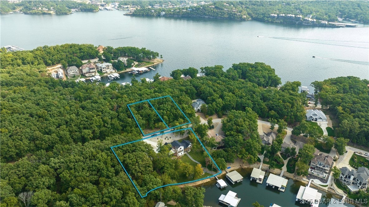 Porto Cima, Missouri, 65079, United States, 6 Bedrooms Bedrooms, ,6 BathroomsBathrooms,Residential,Active,1894189