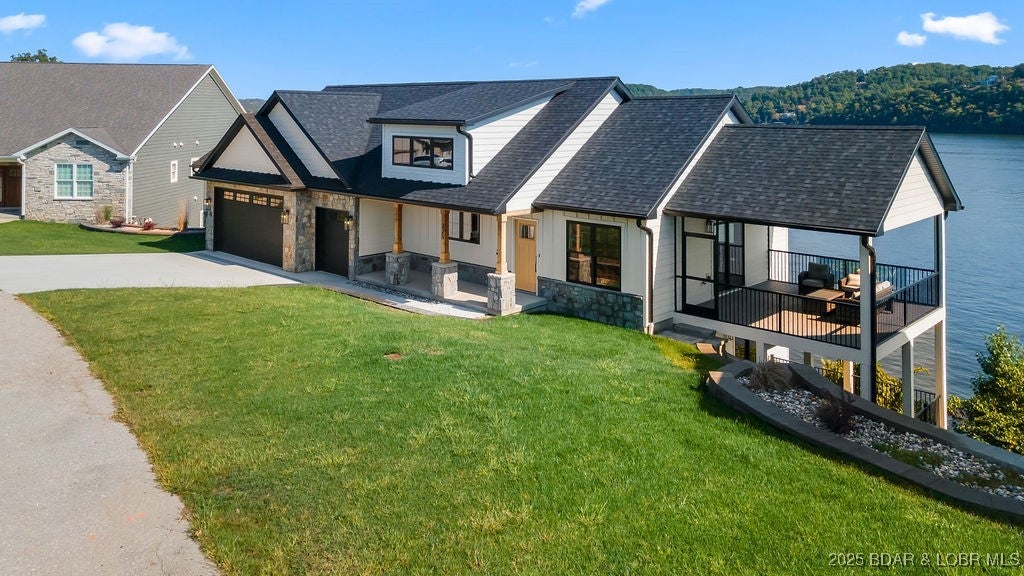 Camdenton, Missouri, 65020, United States, 4 Bedrooms Bedrooms, ,4 BathroomsBathrooms,Residential,Active,1945094