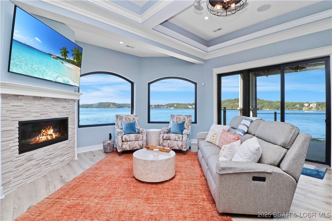 Lake Ozark, Missouri, 65049, United States, ,5 BathroomsBathrooms,Residential,Active,1734496