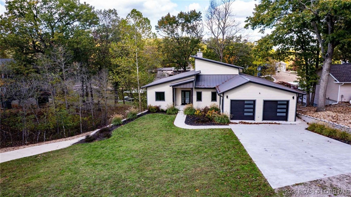 Climax Springs, Missouri, 65324, United States, 5 Bedrooms Bedrooms, ,5 BathroomsBathrooms,Residential,Active,1988443