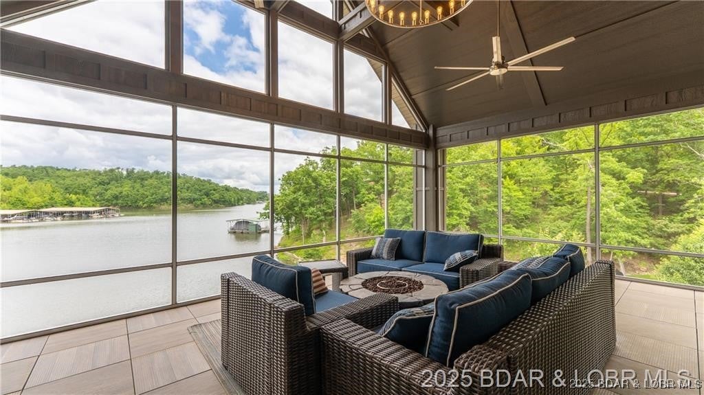 Camdenton, Missouri, 65020, United States, 7 Bedrooms Bedrooms, ,6 BathroomsBathrooms,Residential,Active,1876843