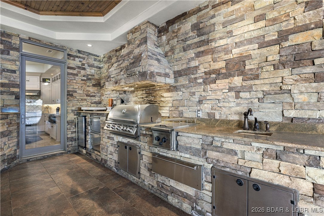 Sunrise Beach, Missouri, 65079, United States, 18 Bedrooms Bedrooms, ,19 BathroomsBathrooms,Residential,Active,2008261