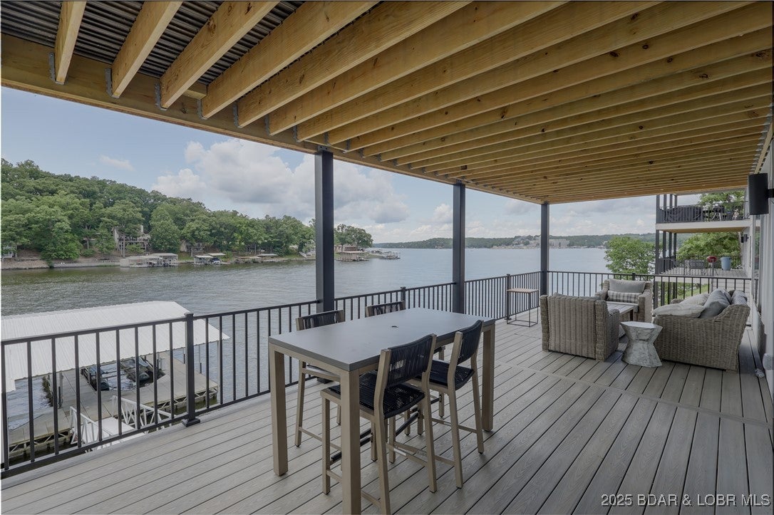 Sunrise Beach, Missouri, 65079, United States, 4 Bedrooms Bedrooms, ,4 BathroomsBathrooms,Residential,Active,1929412