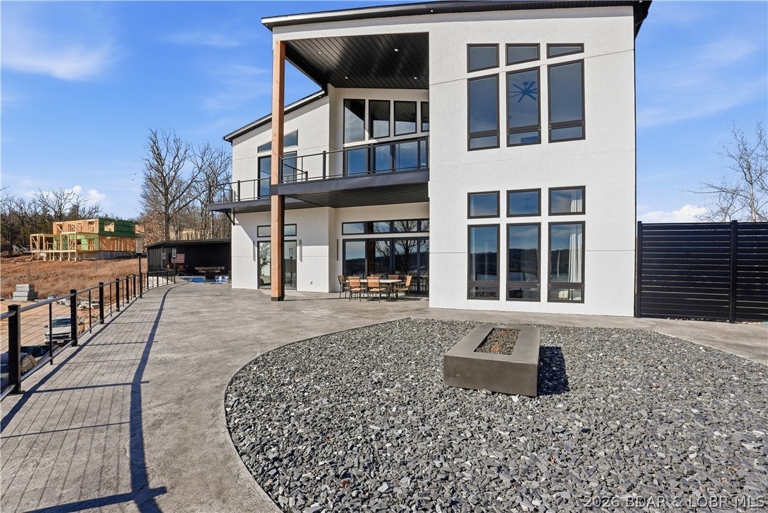 Sunrise Beach, Missouri, 65079, United States, 5 Bedrooms Bedrooms, ,4 BathroomsBathrooms,Residential,Active,2025216