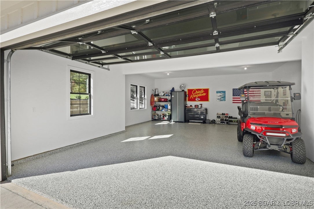 Porto Cima, Missouri, 65079, United States, 6 Bedrooms Bedrooms, ,5 BathroomsBathrooms,Residential,Active,1960144