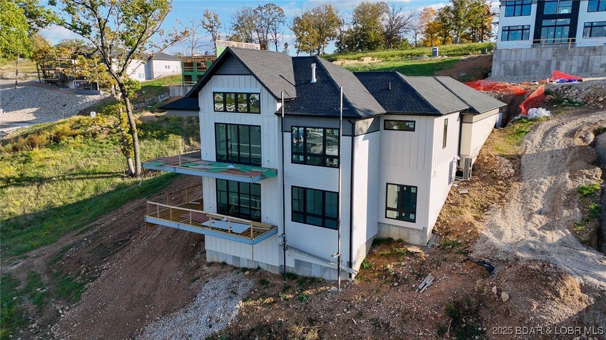 Osage Beach, Missouri, 65065, United States, 4 Bedrooms Bedrooms, ,5 BathroomsBathrooms,Residential,Active,1985585