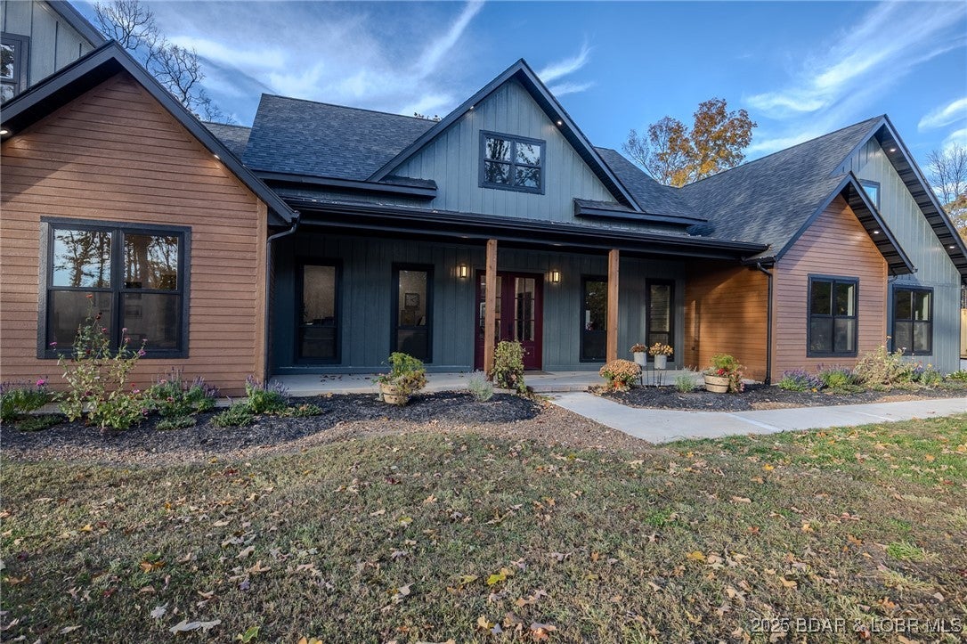 Linn Creek, Missouri, 65052, United States, 6 Bedrooms Bedrooms, ,5 BathroomsBathrooms,Residential,Active,1989796