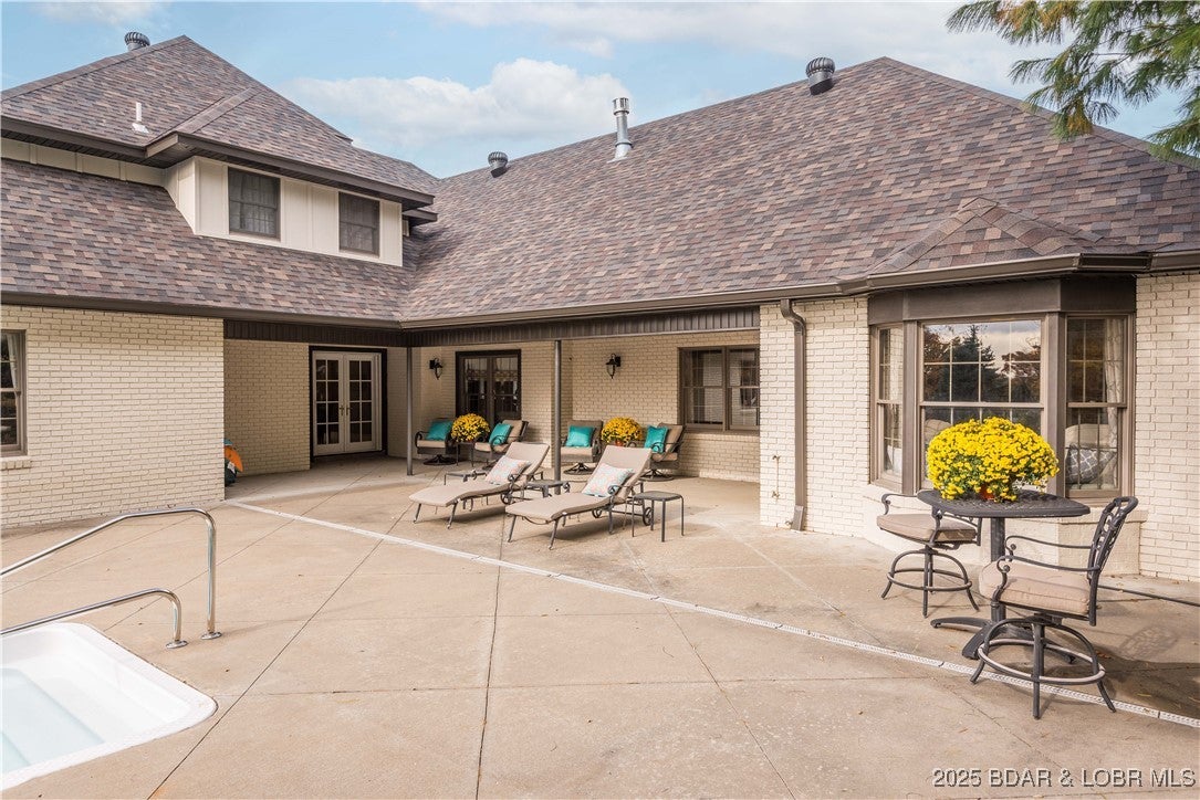 Jefferson City, Missouri, 65109, United States, 4 Bedrooms Bedrooms, ,4 BathroomsBathrooms,Residential,Active,1990045