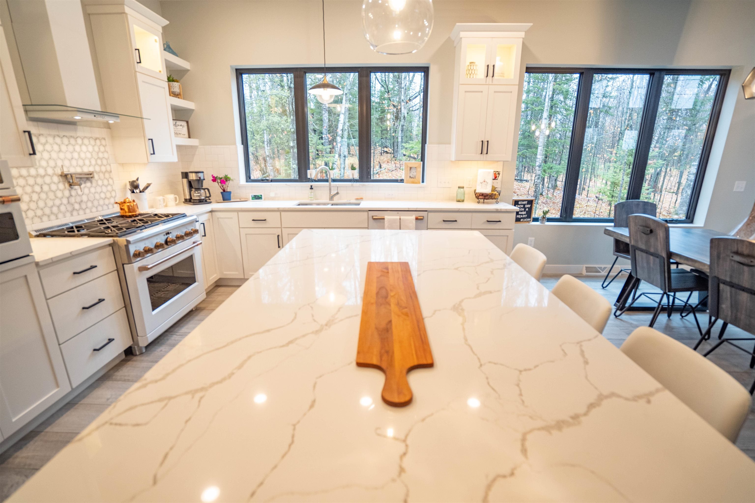 Duluth, Minnesota, 55811, United States, 3 Bedrooms Bedrooms, ,3 BathroomsBathrooms,Residential,Active,1963424