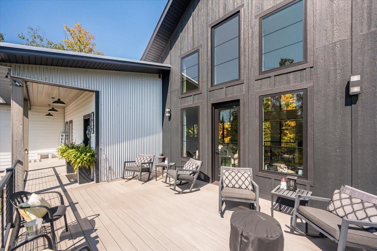 Duluth, Minnesota, 55811, United States, 3 Bedrooms Bedrooms, ,3 BathroomsBathrooms,Residential,Active,1963424