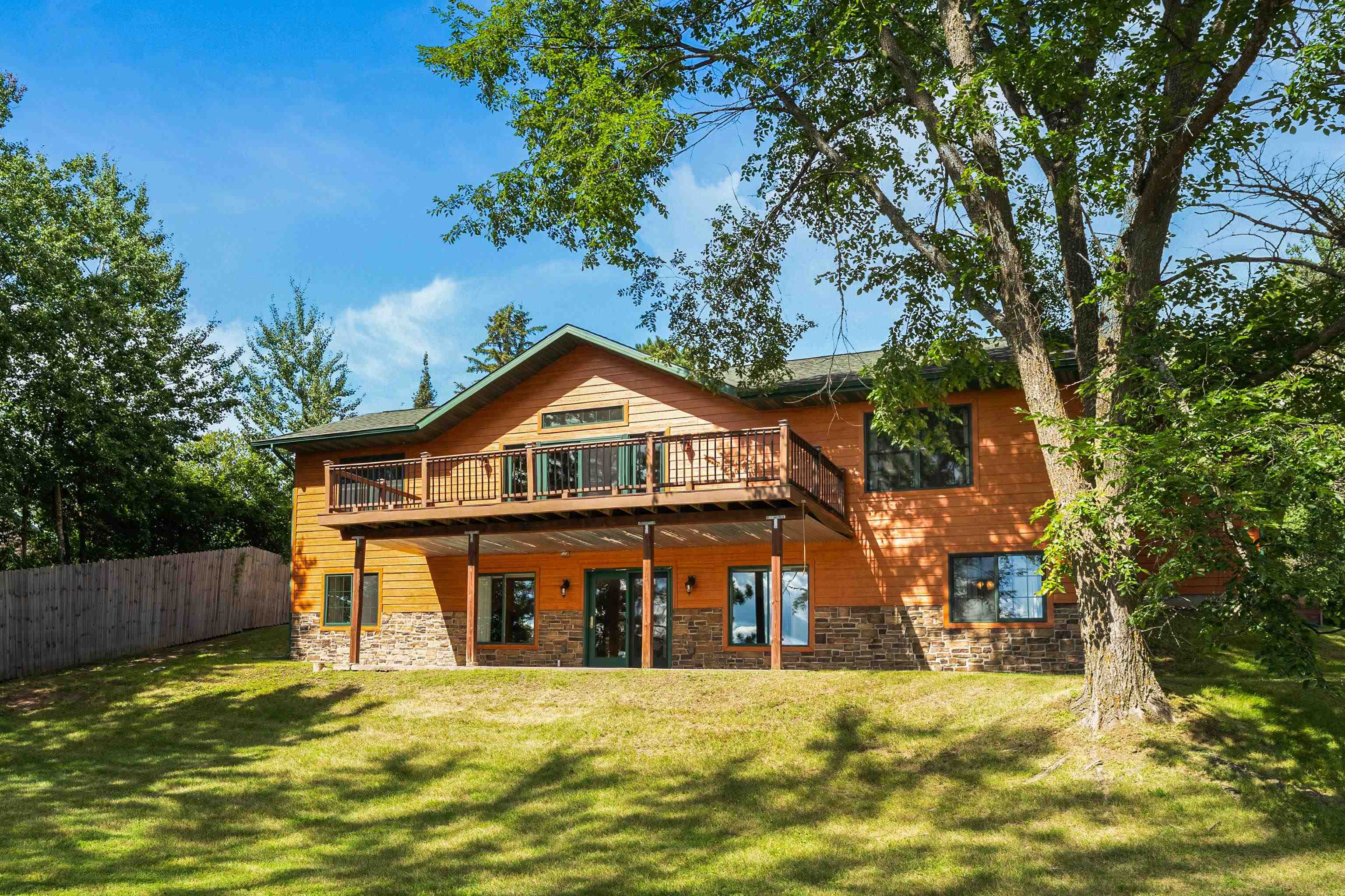 Duluth, Minnesota, 55811, United States, 3 Bedrooms Bedrooms, ,3 BathroomsBathrooms,Residential,Active,1927648