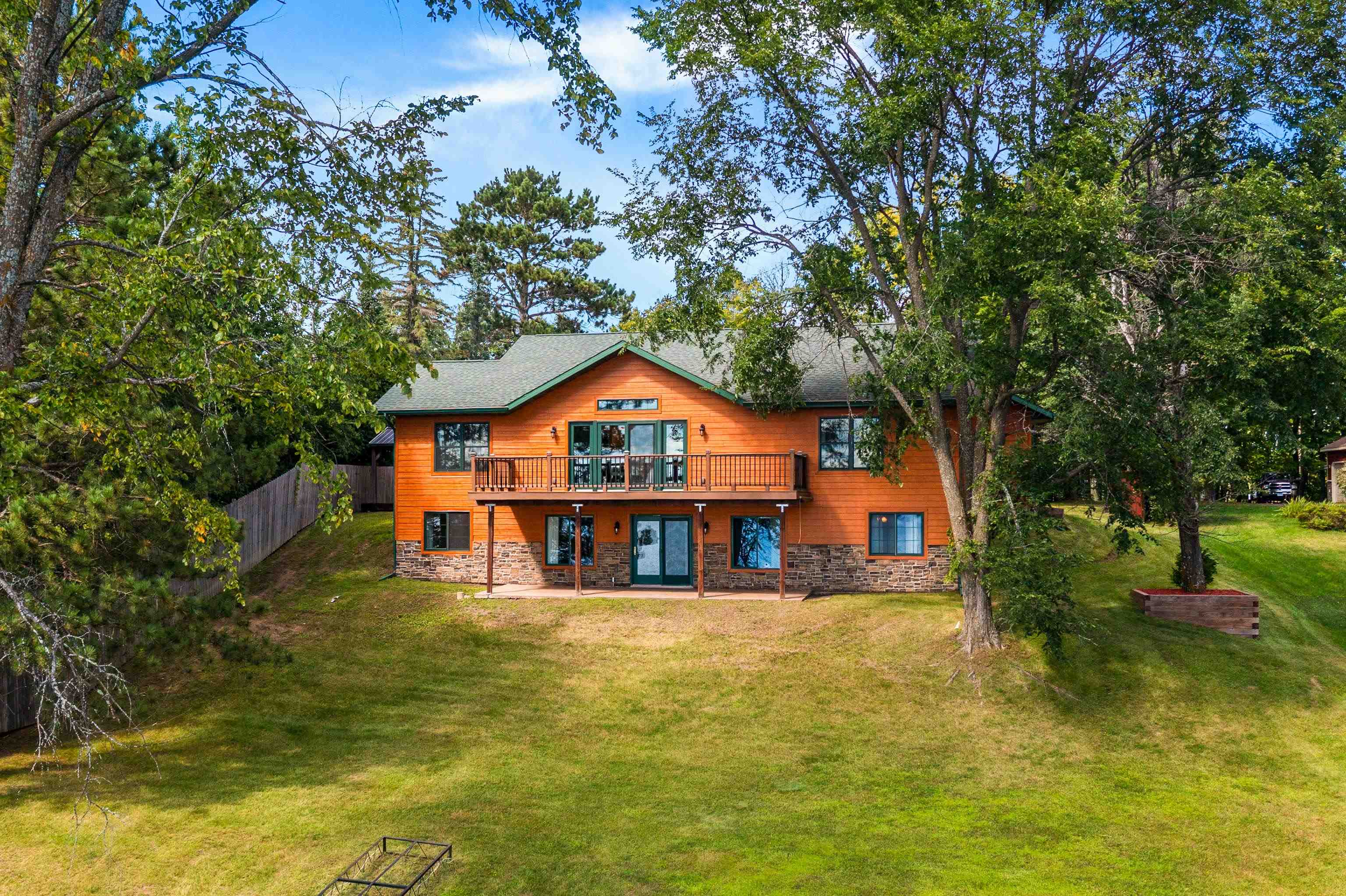 Duluth, Minnesota, 55811, United States, 3 Bedrooms Bedrooms, ,3 BathroomsBathrooms,Residential,Active,1927648