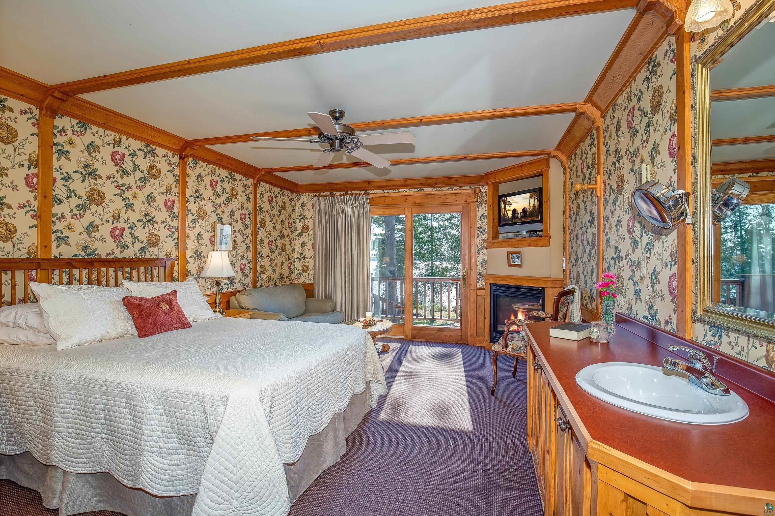 Cornucopia, Wisconsin, 54827, United States, 8 Bedrooms Bedrooms, ,8 BathroomsBathrooms,Residential,Active,1820429