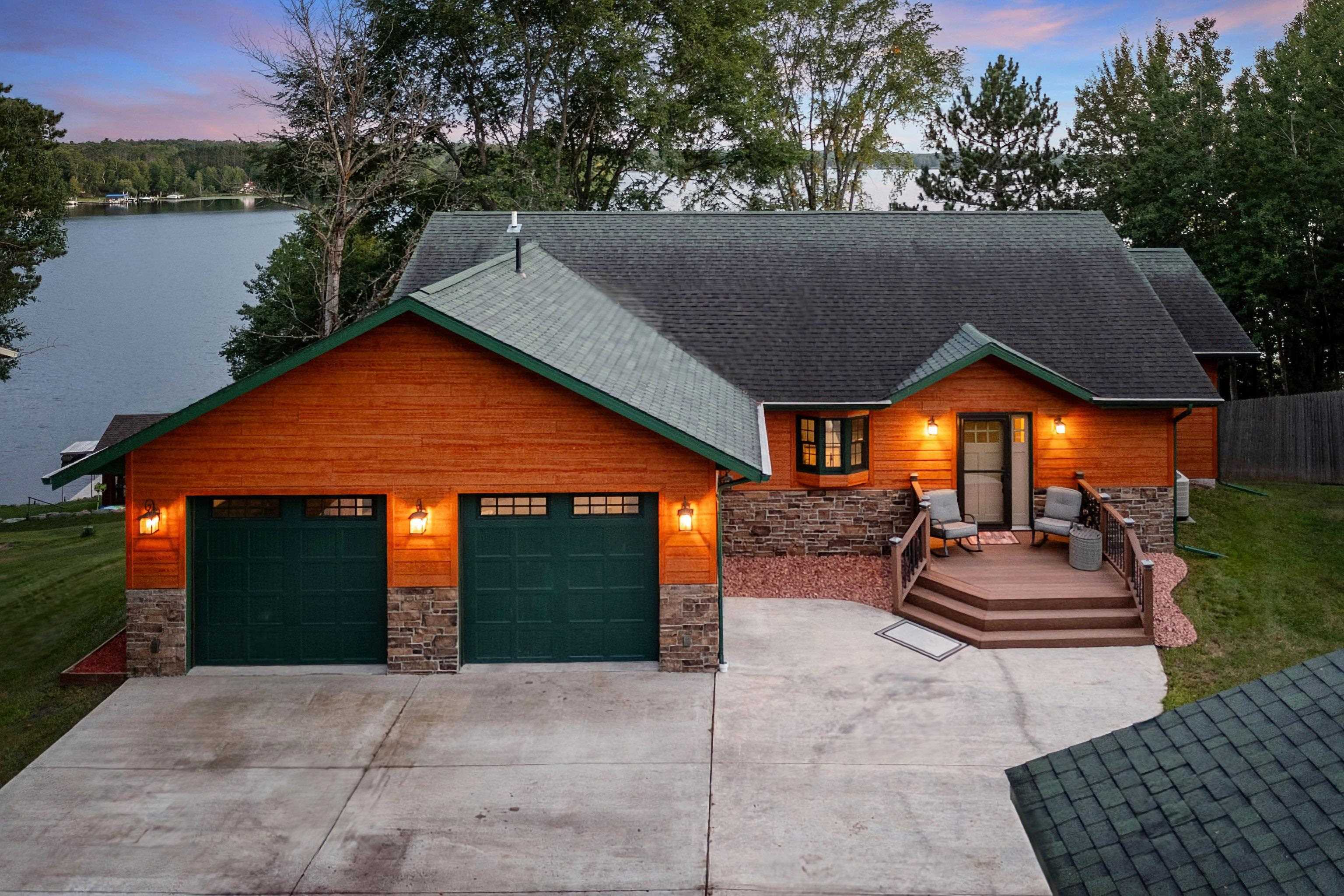 Duluth, Minnesota, 55811, United States, 3 Bedrooms Bedrooms, ,3 BathroomsBathrooms,Residential,Active,1927648