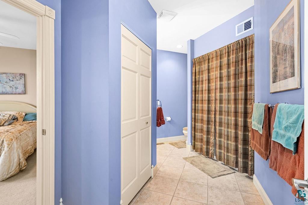 Two Harbors, Minnesota, 55616, United States, ,3 BathroomsBathrooms,Residential,Active,1703376