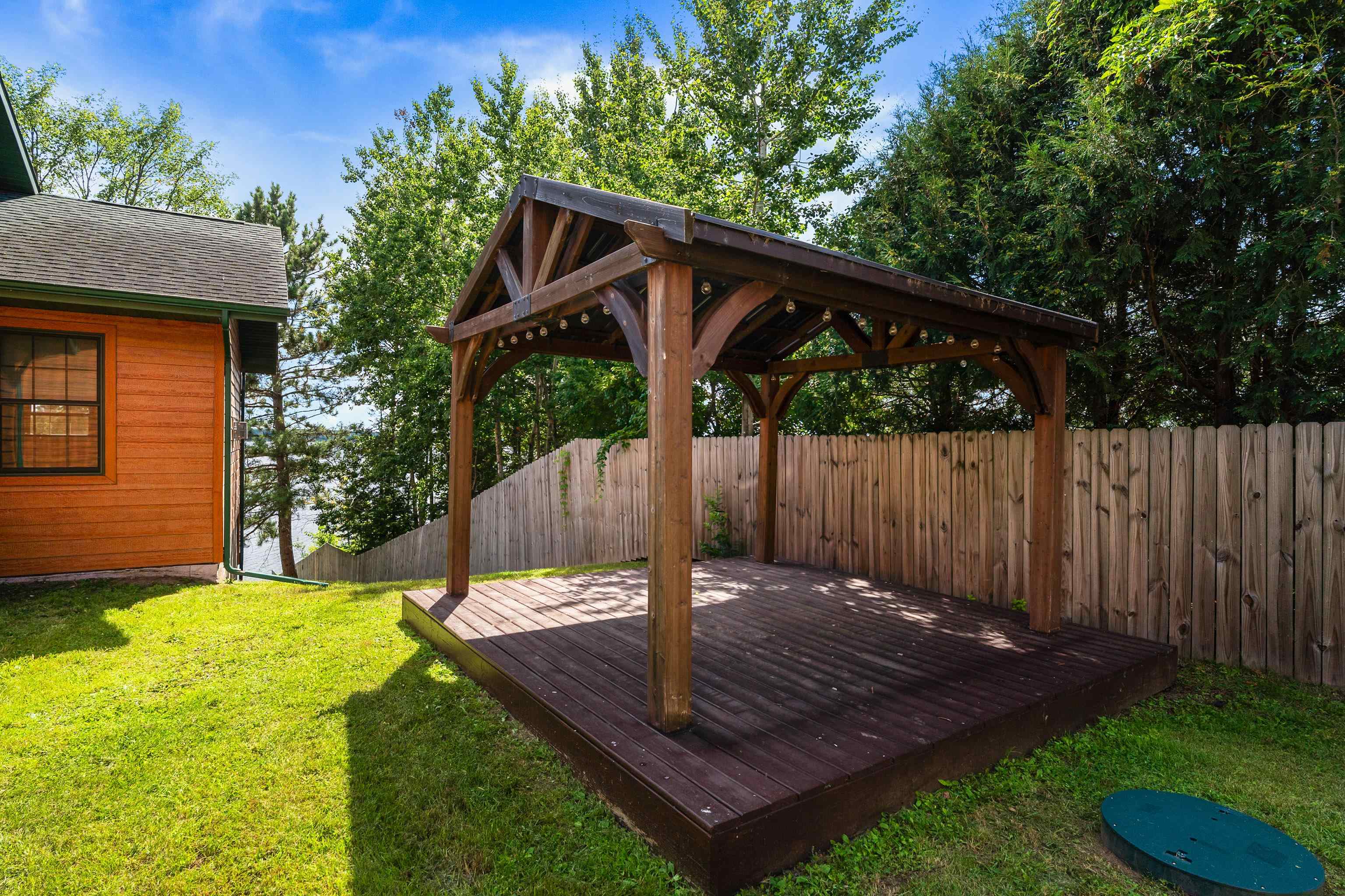 Duluth, Minnesota, 55811, United States, 3 Bedrooms Bedrooms, ,3 BathroomsBathrooms,Residential,Active,1927648