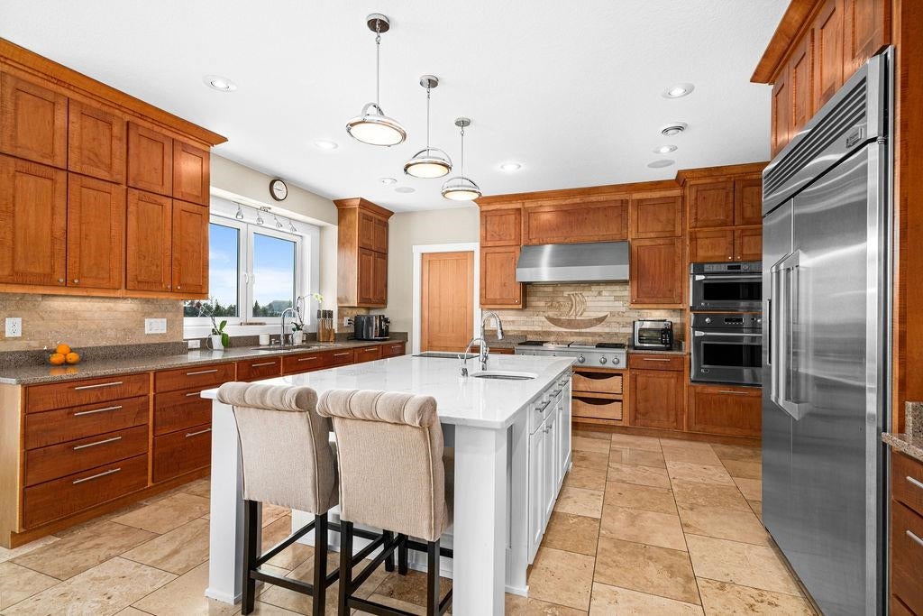 Duluth, Minnesota, 55804, United States, 5 Bedrooms Bedrooms, ,6 BathroomsBathrooms,Residential,Pending,2012810