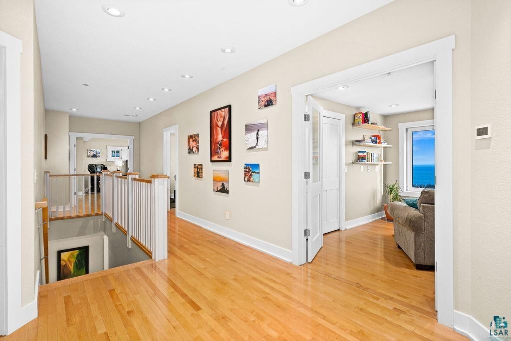 Duluth, Minnesota, 55804, United States, 5 Bedrooms Bedrooms, ,6 BathroomsBathrooms,Residential,Pending,2012810