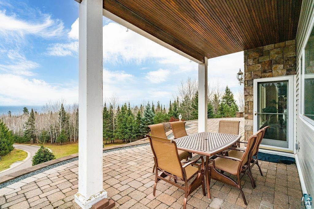 Two Harbors, Minnesota, 55616, United States, ,3 BathroomsBathrooms,Residential,Active,1703376