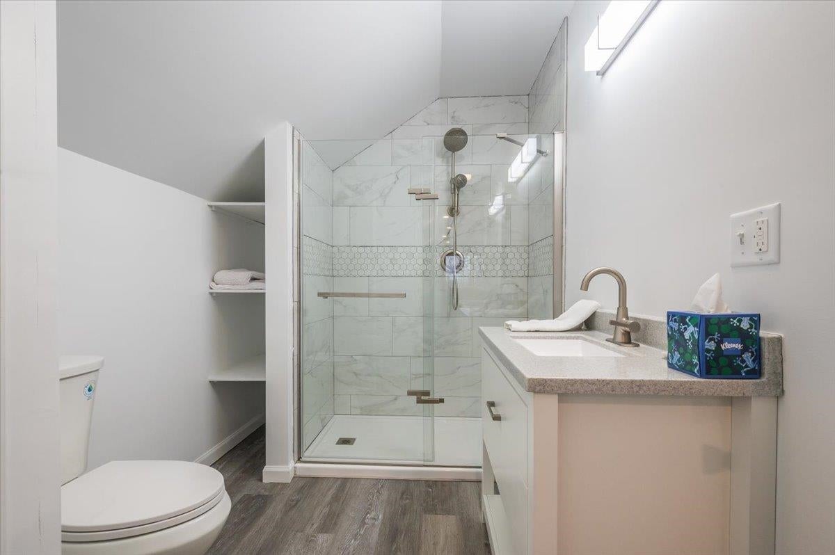 Duluth, Minnesota, 55804, United States, 3 Bedrooms Bedrooms, ,5 BathroomsBathrooms,Residential,Active,1992289