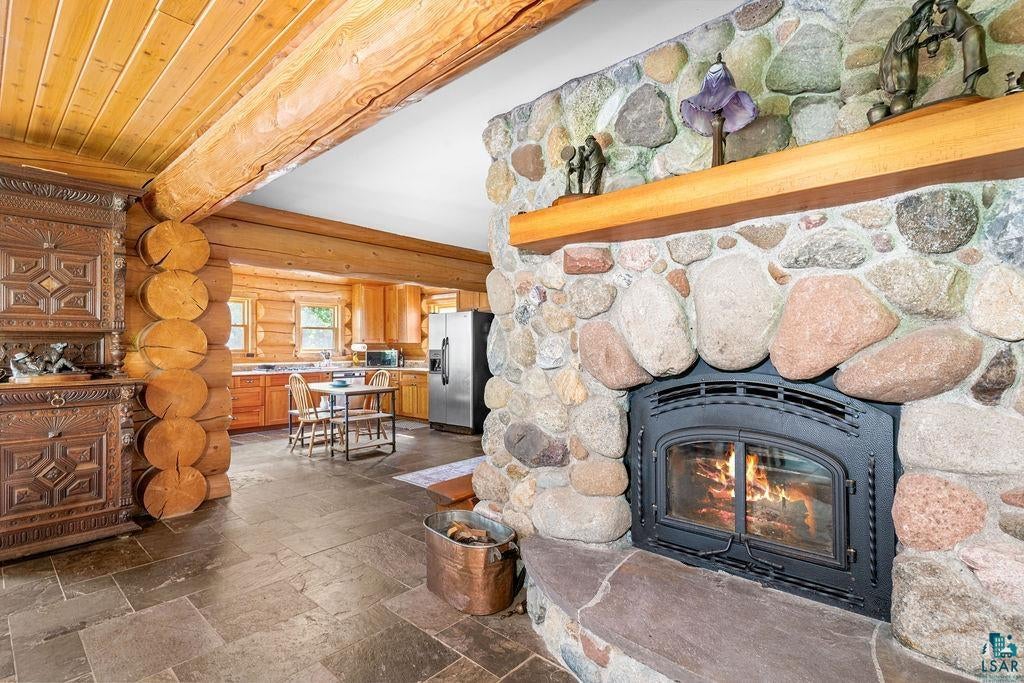 Duluth, Minnesota, 55803, United States, 3 Bedrooms Bedrooms, ,3 BathroomsBathrooms,Residential,Active,1828692