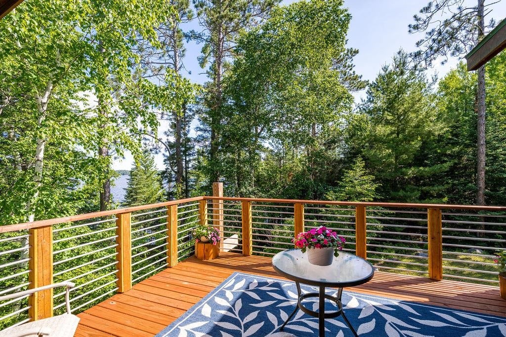 Duluth, Minnesota, 55803, United States, 3 Bedrooms Bedrooms, ,3 BathroomsBathrooms,Residential,Active,1828692