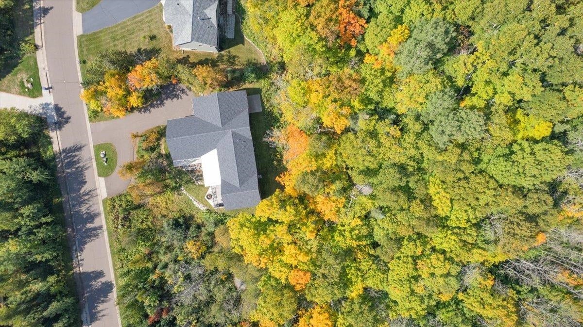 Duluth, Minnesota, 55811, United States, 3 Bedrooms Bedrooms, ,3 BathroomsBathrooms,Residential,Active,1963424