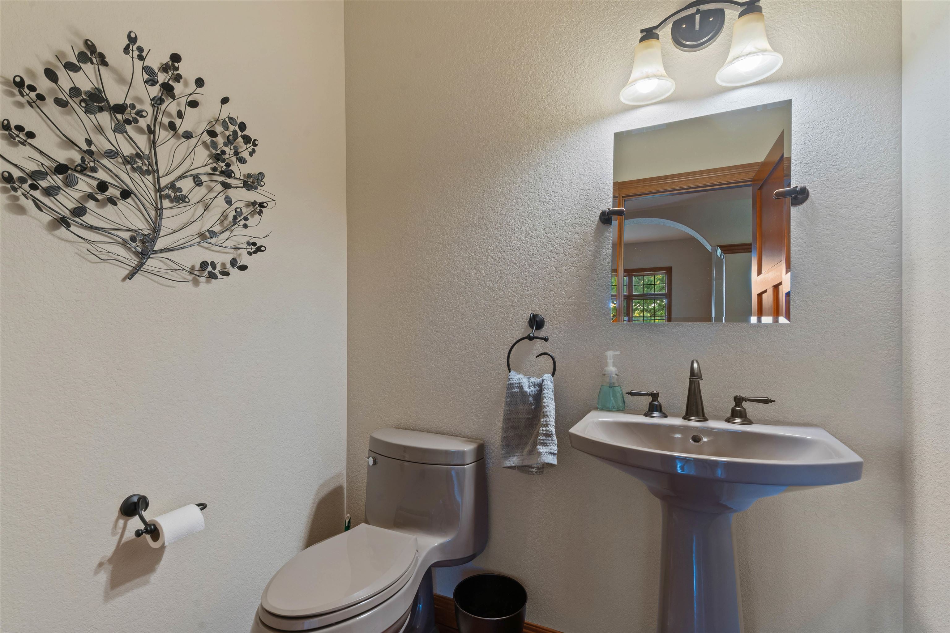 Duluth, Minnesota, 55811, United States, 4 Bedrooms Bedrooms, ,4 BathroomsBathrooms,Residential,Active,1936431