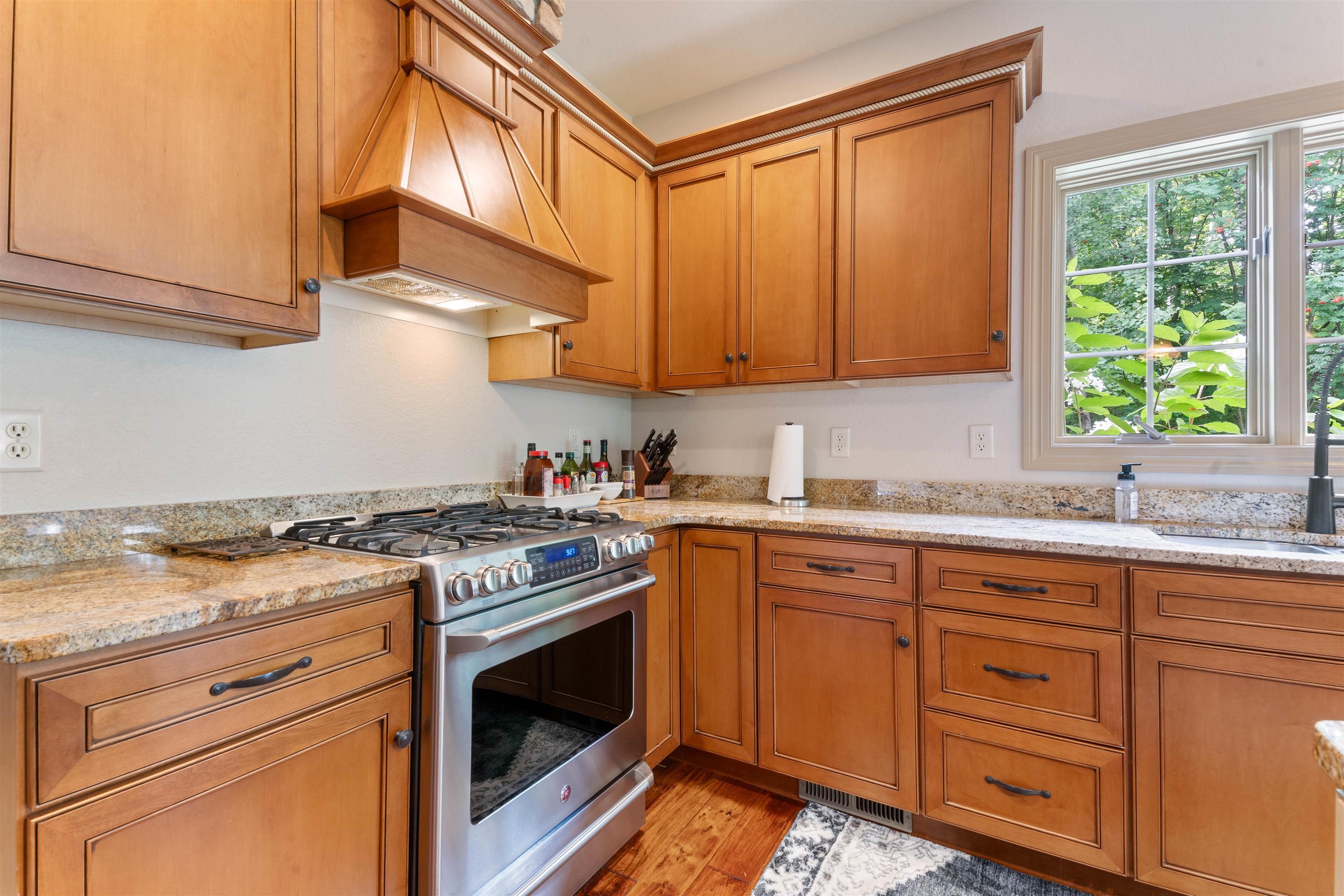 Duluth, Minnesota, 55811, United States, 4 Bedrooms Bedrooms, ,4 BathroomsBathrooms,Residential,Active,1936431