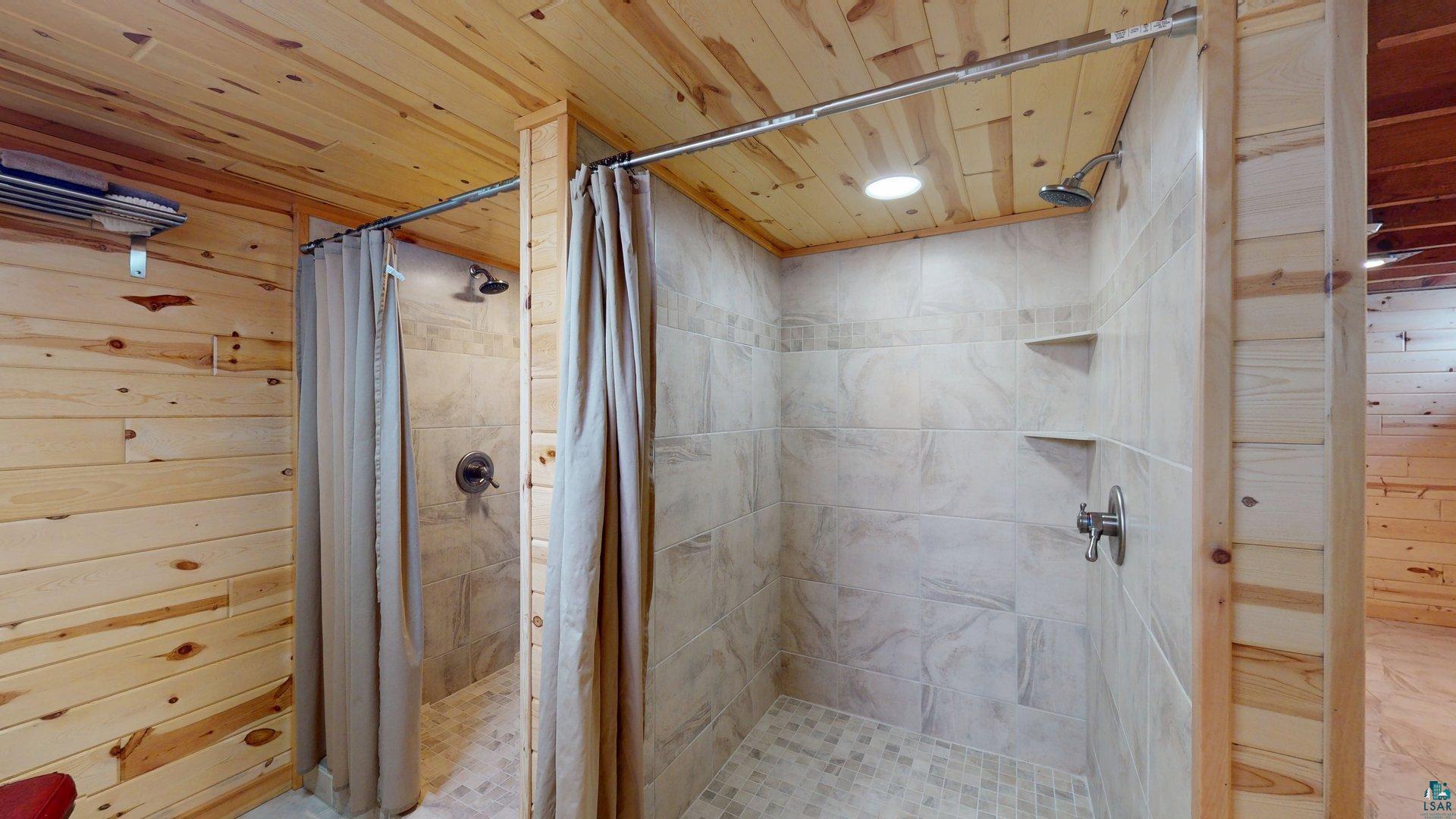 Crane Lake, Minnesota, 55725, United States, 5 Bedrooms Bedrooms, ,4 BathroomsBathrooms,Residential,Active,2044595